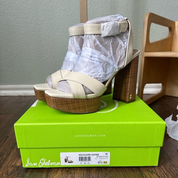 Sam Edelman | Nolita Platform Sandal in Modern Ivory Leather - Picture 6 of 9